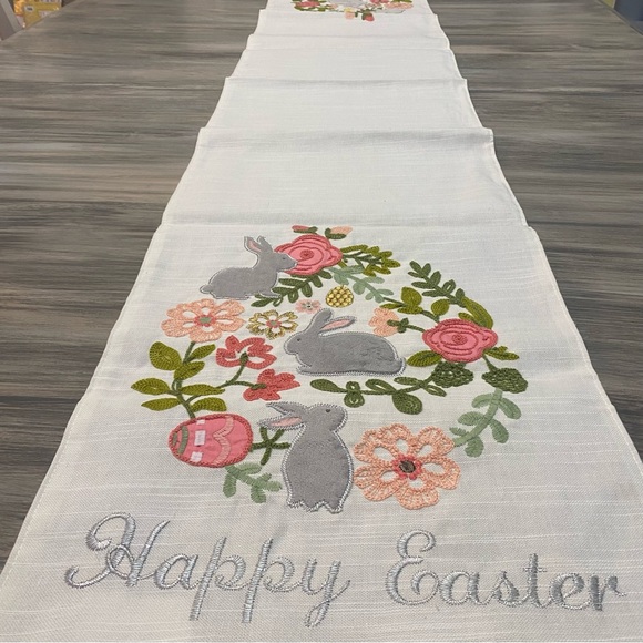 NEW Embroidered Floral Easter Table Runner by Domain Bunnies Eggs & Floral - Picture 4 of 10